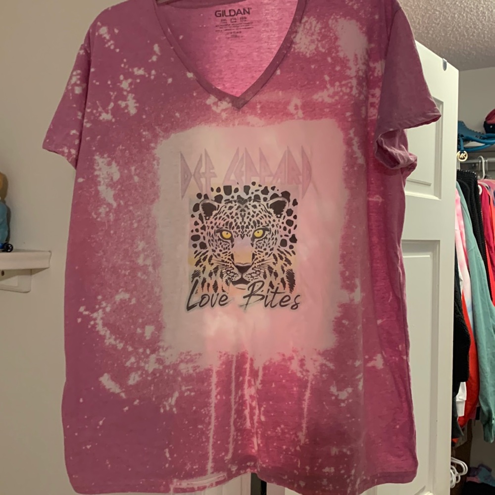 Iron on Def Leppard tshirt - ONLY TRIED ON!